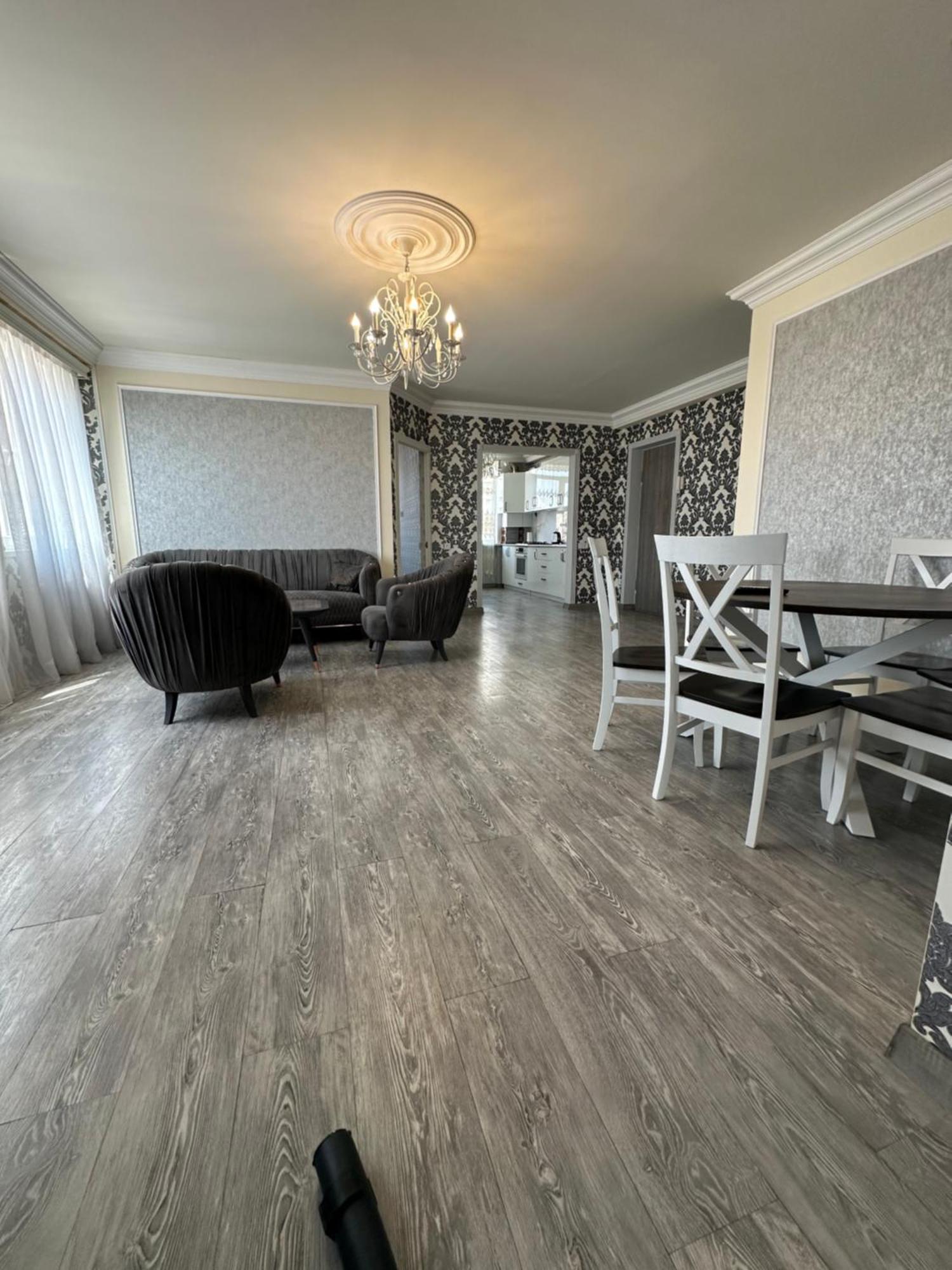 Beautiful Apartment In Yerevan) Extérieur photo